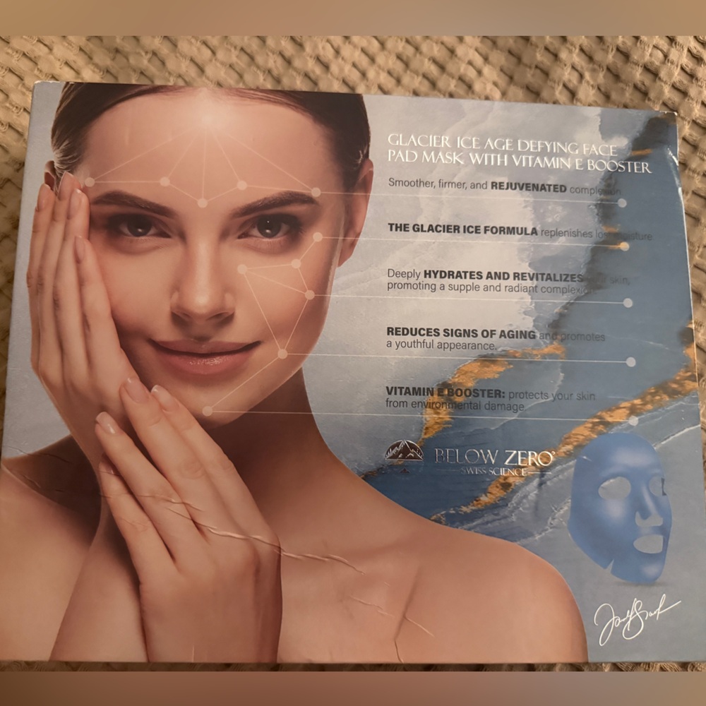 Glacier Ice Age Defying Face Mask - Blue - Picture 3 of 4